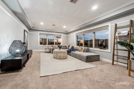 Property photo of 6 Thoroughbred Drive Clyde North VIC 3978