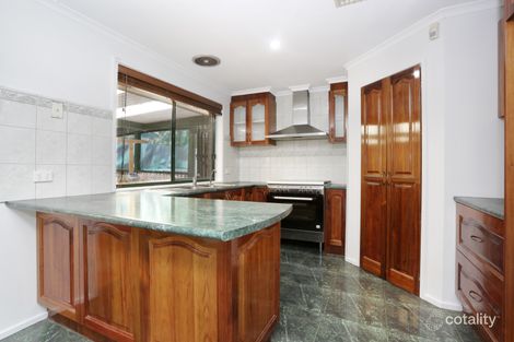 Property photo of 10 Simpson Court Meadow Heights VIC 3048