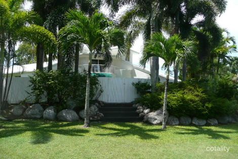 21 Thais St, Palm Cove, QLD 4879