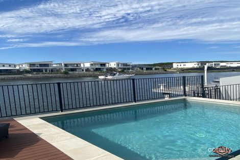 96 North Quay Cct, Hope Island, QLD 4212