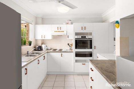 Property photo of 4/111 Central Avenue Indooroopilly QLD 4068