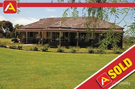 132 Robertsons Rd, Bolwarra, VIC 3305