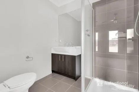 Property photo of 1B Vaina Street Werribee VIC 3030