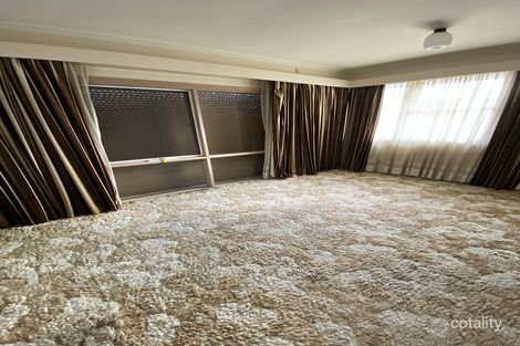 Property photo of 37 Howard Avenue Mount Waverley VIC 3149