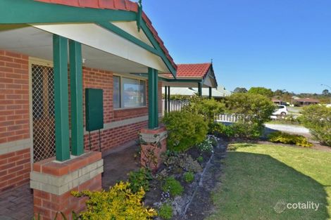 Property photo of 8 Granada Crescent Orana WA 6330