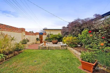 Property photo of 2 Grey Court Yanchep WA 6035