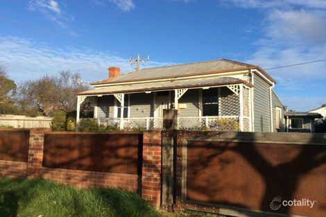 14 Gainsborough St, Castlemaine, VIC 3450