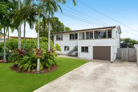 Property photo of 14 Jayben Street Wynnum West QLD 4178