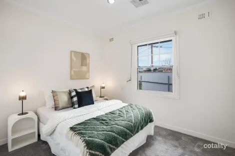 Property photo of 29 Trimmer Parade Findon SA 5023