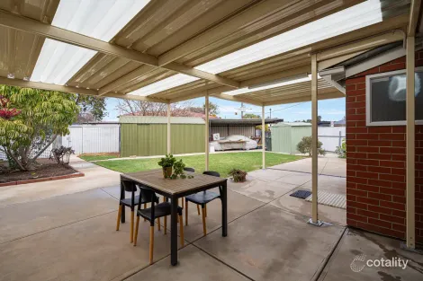 Property photo of 29 Trimmer Parade Findon SA 5023