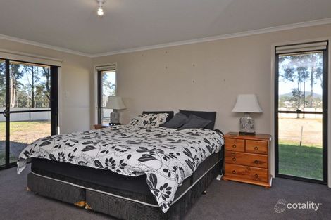 Property photo of 42 Woodlands Drive Weston NSW 2326