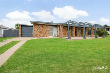 25 Blackwell St, Tannum Sands, QLD 4680