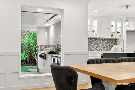 Property photo of 27 Nuala Street Yamanto QLD 4305