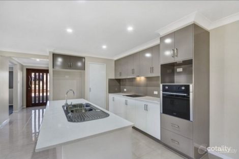 Property photo of 29 Gwenda Drive Westbrook QLD 4350
