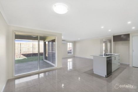 Property photo of 29 Gwenda Drive Westbrook QLD 4350