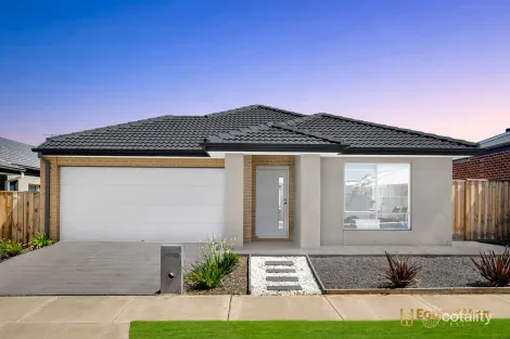 6 Sparland St, Manor Lakes, VIC 3024