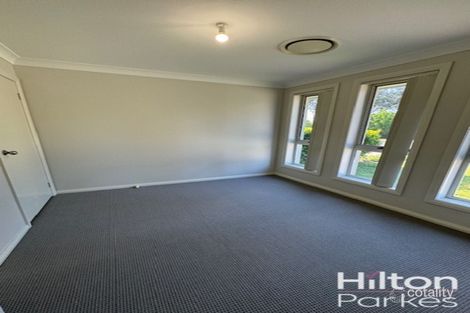 Property photo of 3 Cowra Place Ropes Crossing NSW 2760