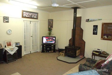 Property photo of 1 Nolan Street Crows Nest QLD 4355