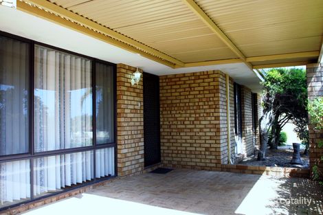 Property photo of 53 Mahogany Drive Halls Head WA 6210