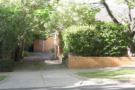Property photo of 40 Chaucer Crescent Canterbury VIC 3126