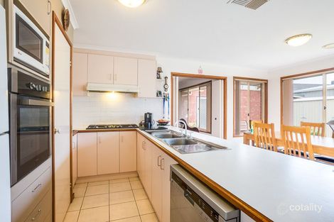 Property photo of 1 Amy Close Hoppers Crossing VIC 3029