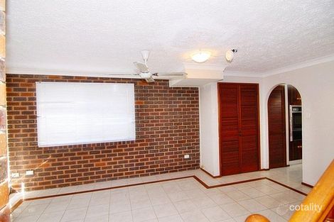 Property photo of 1/31 Surf Street Mermaid Beach QLD 4218