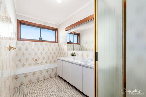 Property photo of 32 Lonsdale Street Bulleen VIC 3105