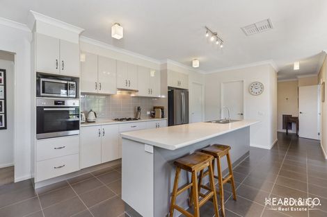 Property photo of 8 Kadina Court Strathfieldsaye VIC 3551
