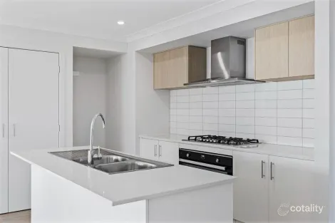 Property photo of 2 Cicely Circuit Greenbank QLD 4124
