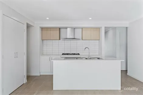 Property photo of 2 Cicely Circuit Greenbank QLD 4124