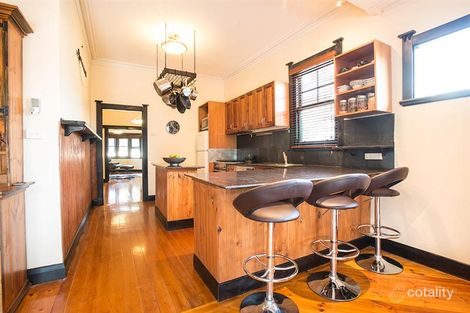 Property photo of 19 Mirls Street Newport VIC 3015