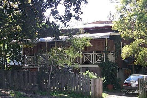 19 Disraeli St, Indooroopilly, QLD 4068