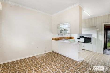 Property photo of 8 Clarence Avenue Kennington VIC 3550