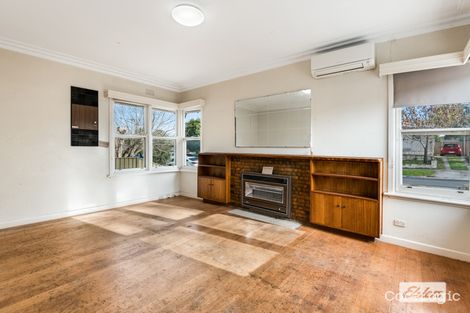 Property photo of 8 Clarence Avenue Kennington VIC 3550