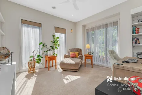 Property photo of 13 Victoria Place Echuca VIC 3564