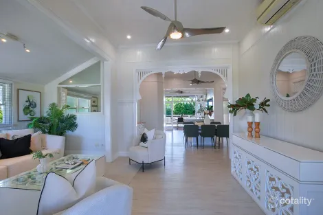 11 Lunn St, Sandgate, QLD 4017