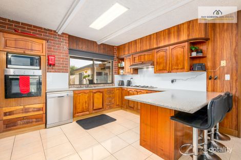 Property photo of 15 Furphy Avenue Kialla VIC 3631