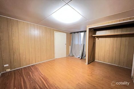 Property photo of 52 Mulhall Drive St Albans VIC 3021