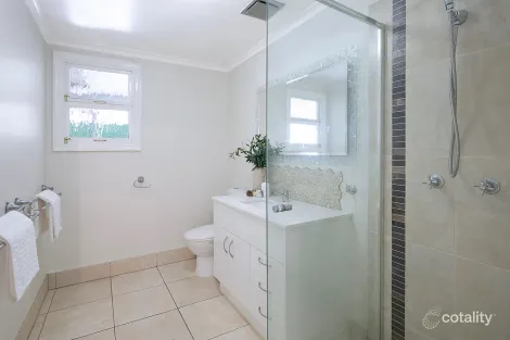 Property photo of 11 Lunn Street Sandgate QLD 4017