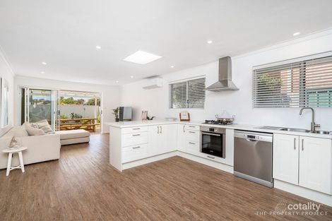 15b Burroughs Rd, Karrinyup, WA 6018