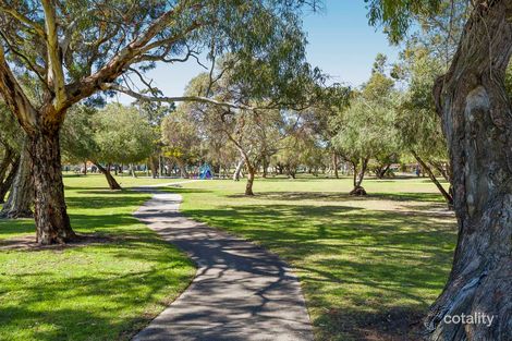 Property photo of 15 Albatross Court Yangebup WA 6164