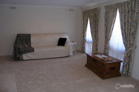 Property photo of 5 Woodlands Court Craigieburn VIC 3064