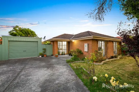 Property photo of 23 Duncan Drive Pakenham VIC 3810