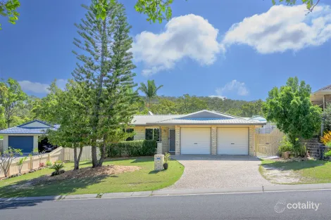 Property photo of 4 Kirrang Place Boyne Island QLD 4680