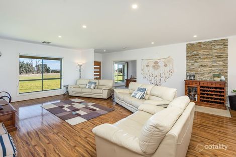 3 Barn Hill Rd, Finniss, SA 5255