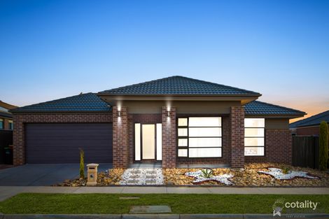 Property photo of 11 Amber Way Cobblebank VIC 3338