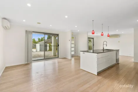 Property photo of 37 Lampard Circuit Bruce ACT 2617