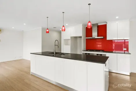 Property photo of 37 Lampard Circuit Bruce ACT 2617