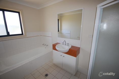 Property photo of 27 Boree Avenue Forest Hill NSW 2651
