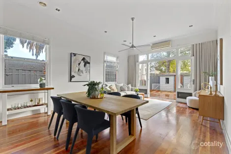 Property photo of 1 Kalymna Grove St Kilda East VIC 3183